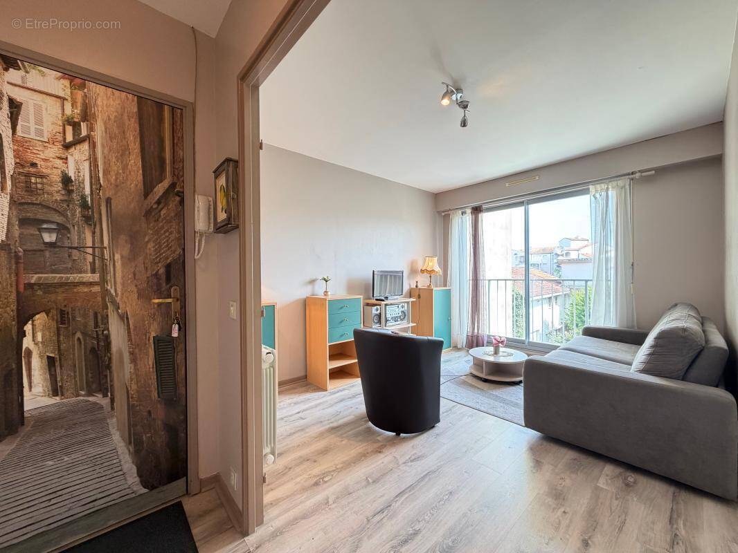 Appartement à SAINT-PALAIS-SUR-MER