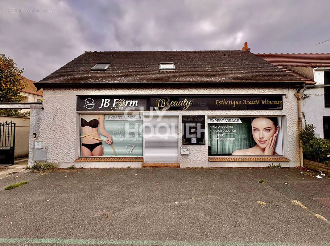 Appartement à SAINTE-GENEVIEVE-DES-BOIS