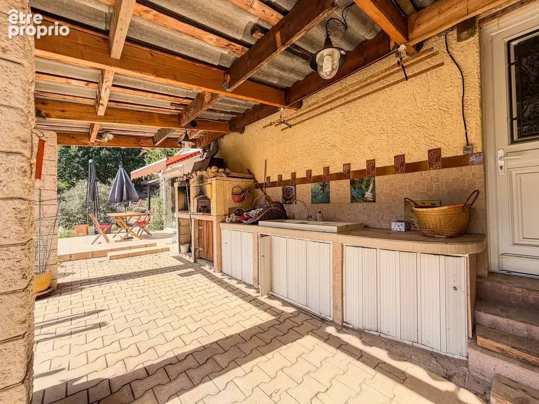 Villa 105 m2 sur terrain de 1699 m2 avec piscine - photo 6