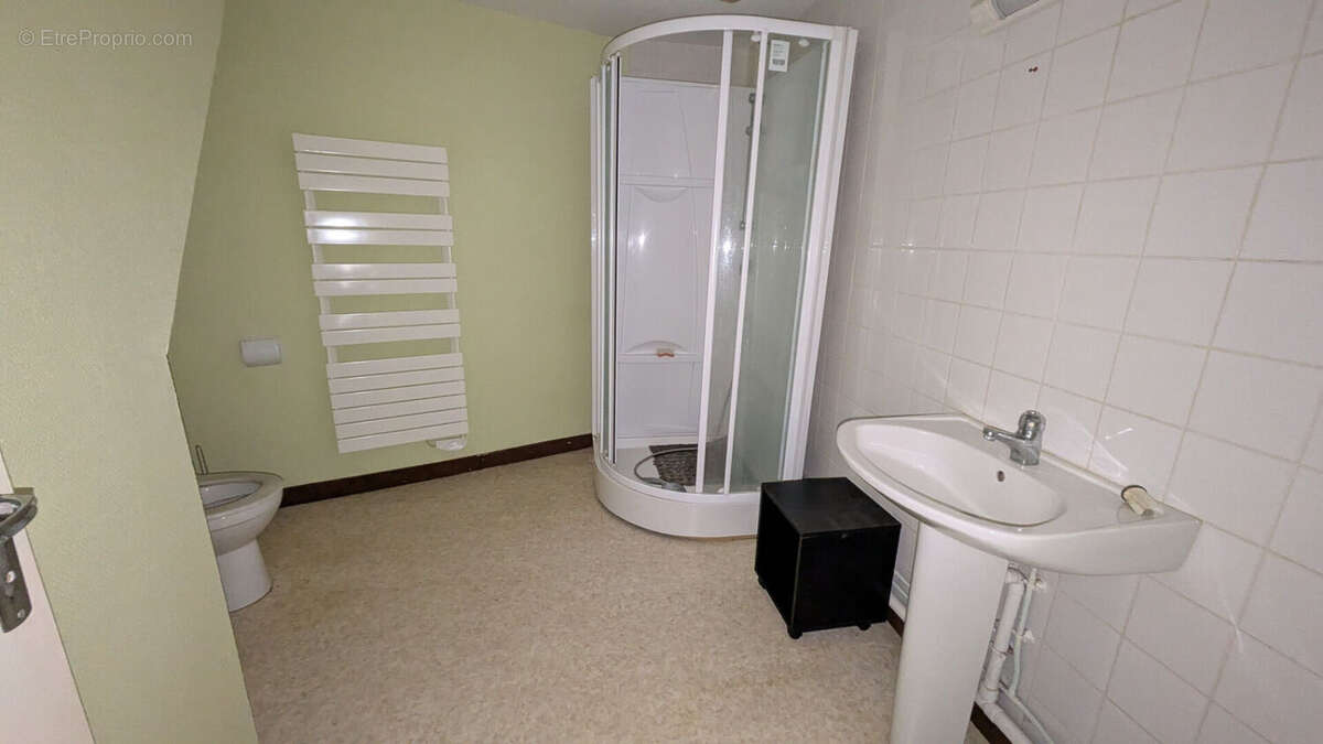 Maison à SAINT-SECONDIN