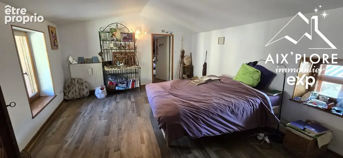 Maison 145 m² à Ambutrix  - photo 6