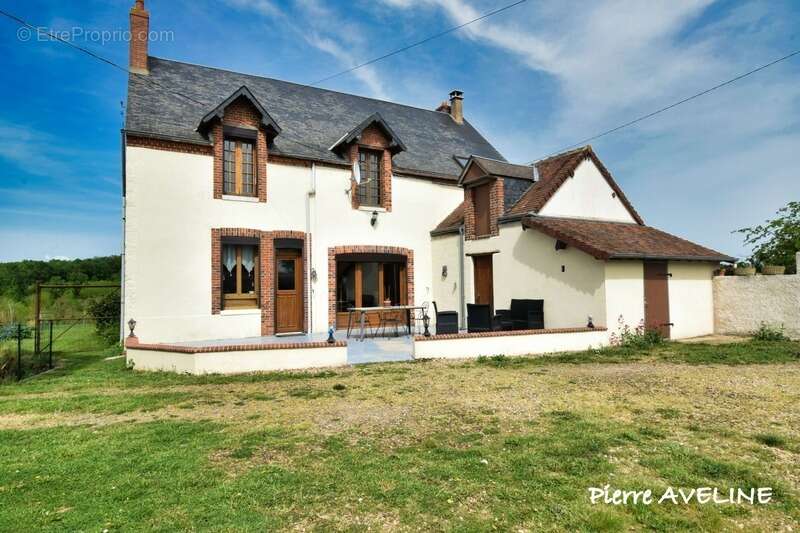 Maison à CLOYES-SUR-LE-LOIR