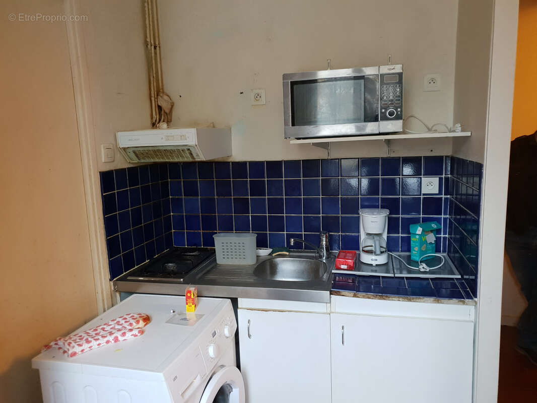 Boutique, logement, cave 65 m2, usage mixte commerce et habitation - photo 4