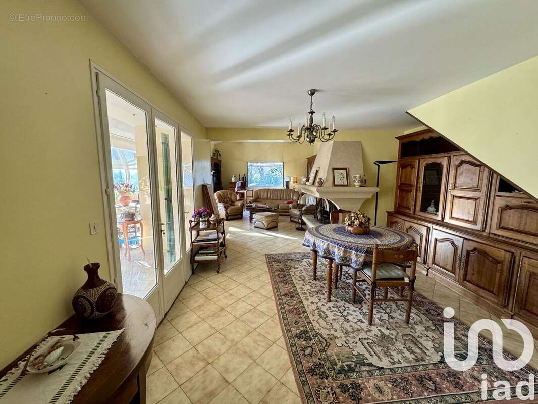 Photo 6 - Maison à MONTAREN-ET-SAINT-MEDIERS