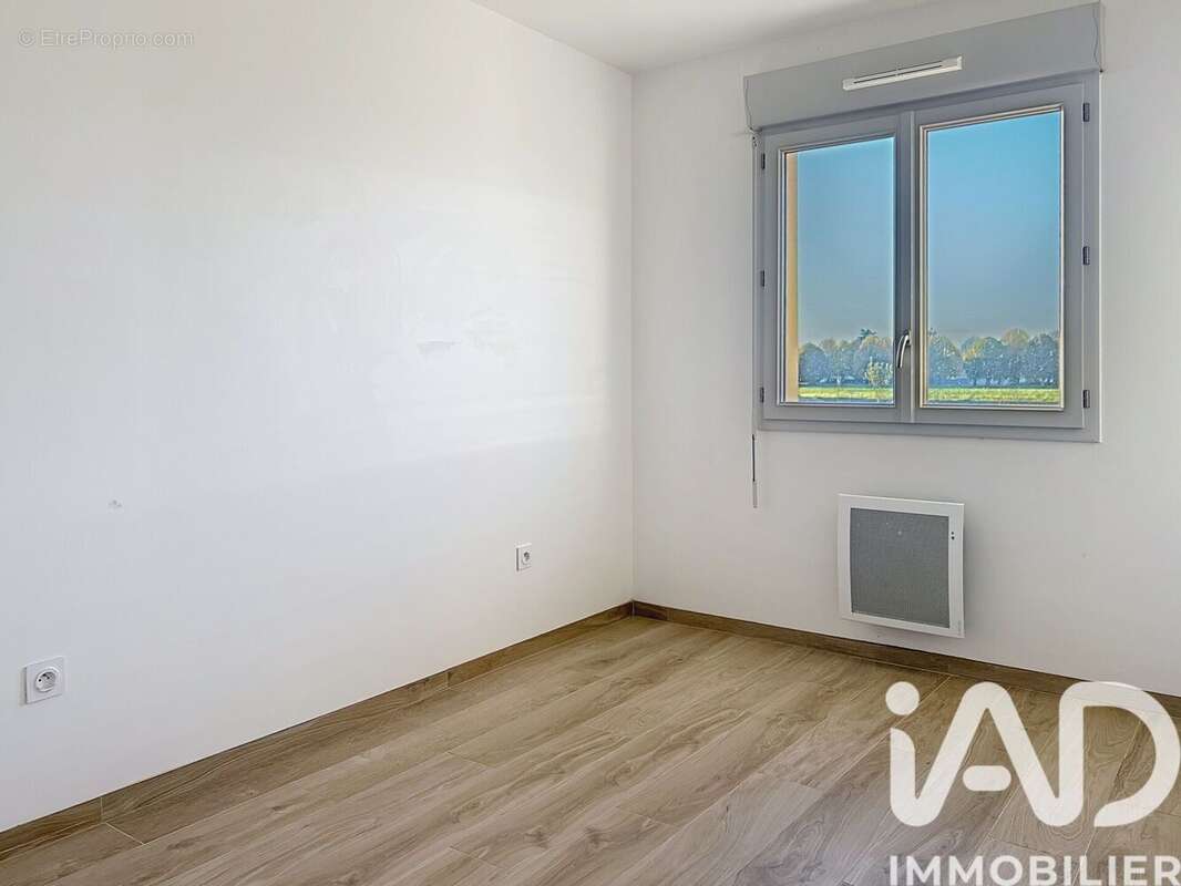 Photo 4 - Maison à MONDONVILLE-SAINT-JEAN