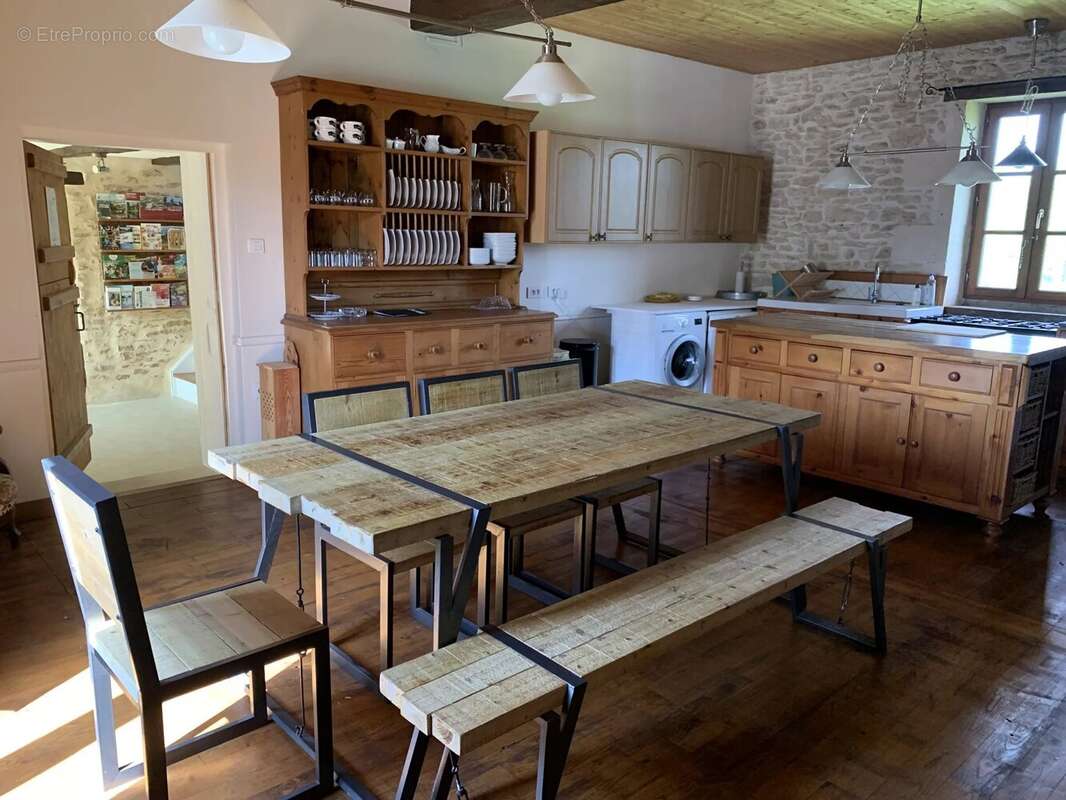 Maison à MAUPREVOIR