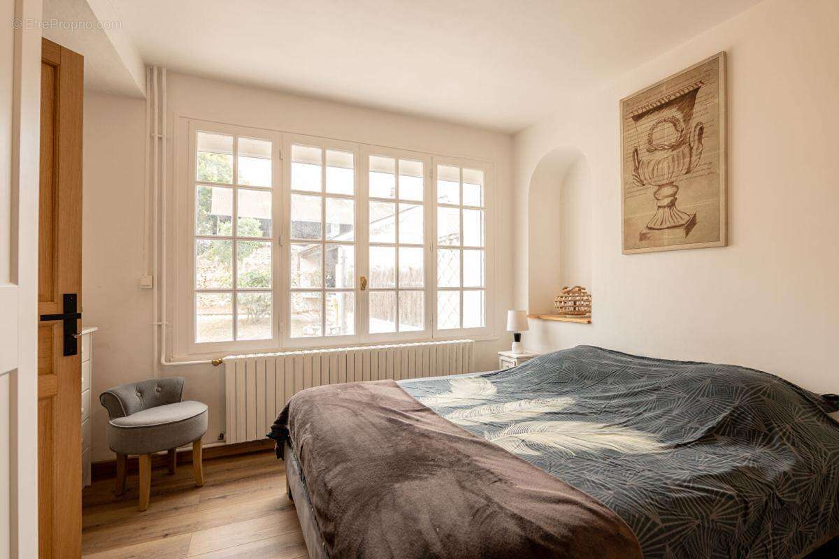 Maison à CONTRES