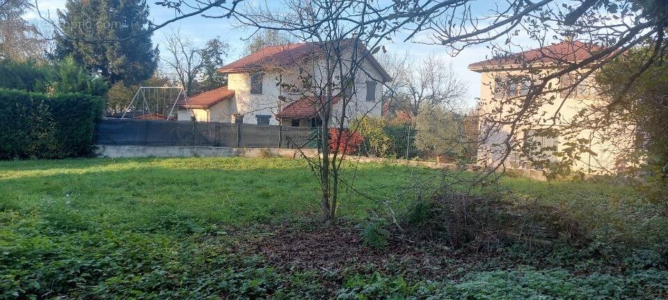 Terrain à SAINT-GERVAIS