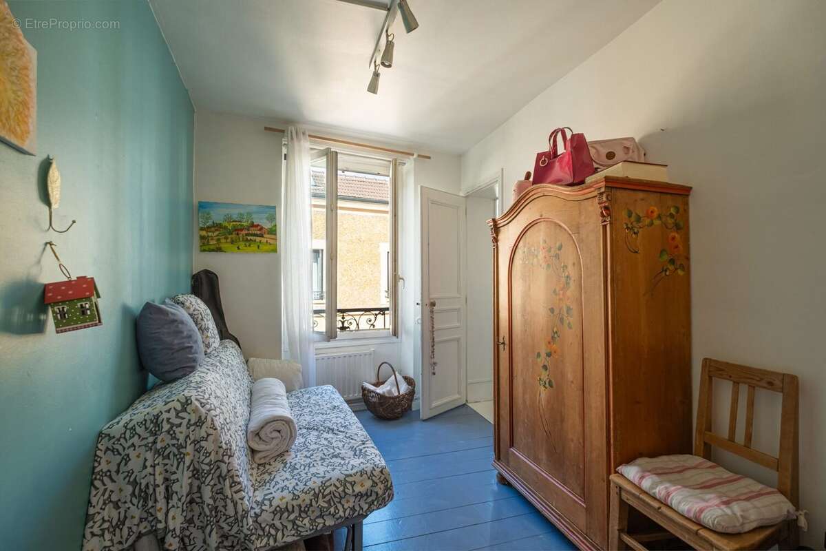 Appartement à FONTENAY-SOUS-BOIS