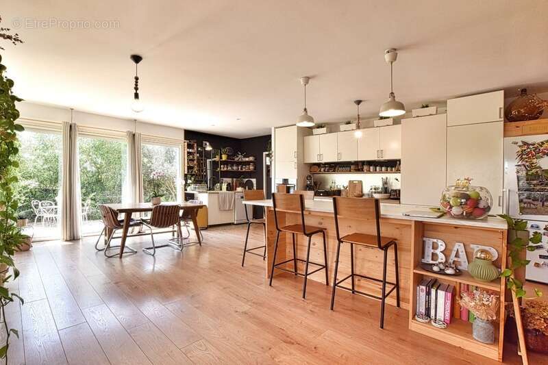 Maison à COURNONSEC