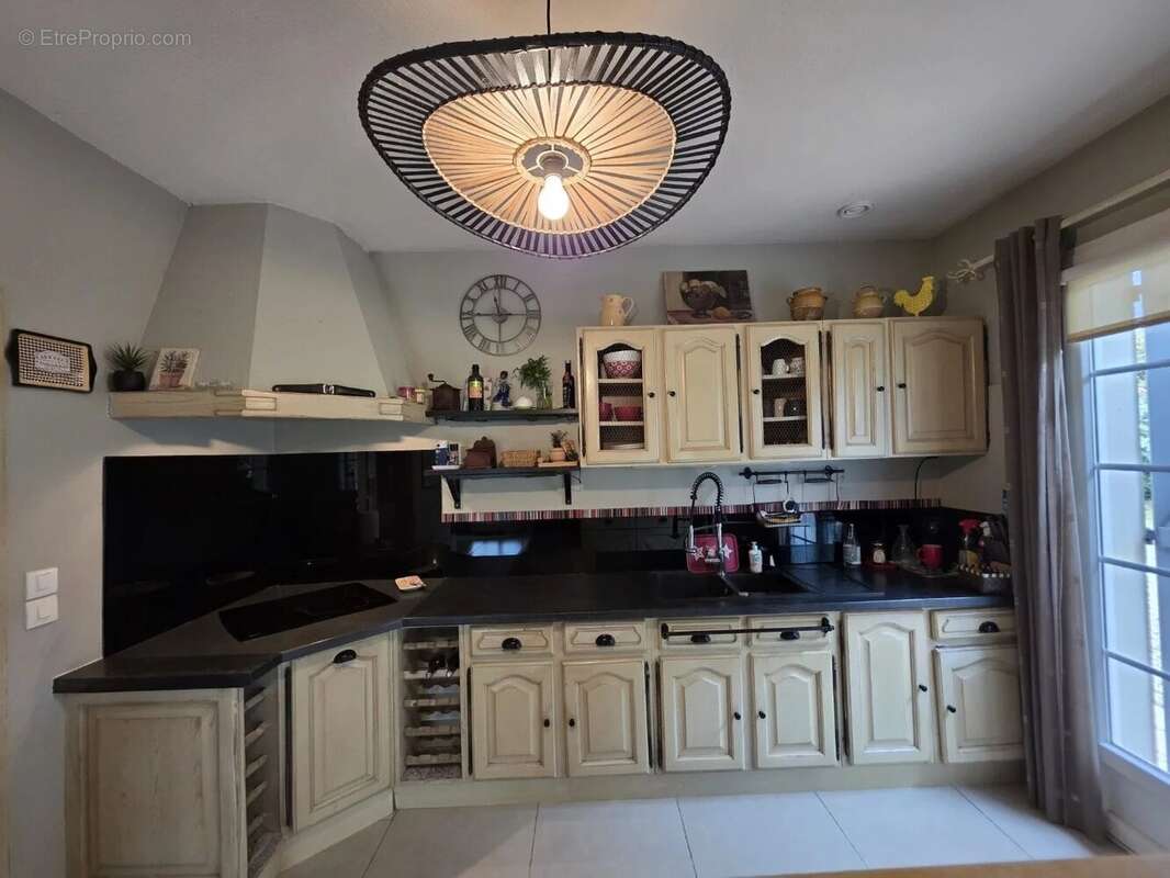 Maison à SAUGNAC-ET-CAMBRAN