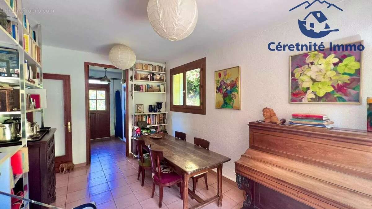 Maison à L'ALBERE