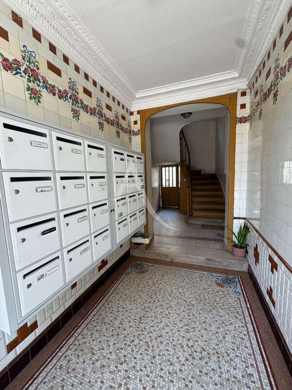 Appartement à PARIS-12E