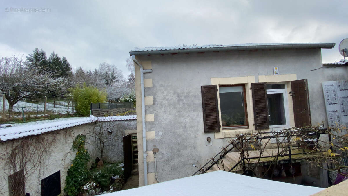Maison à APREMONT-LA-FORET