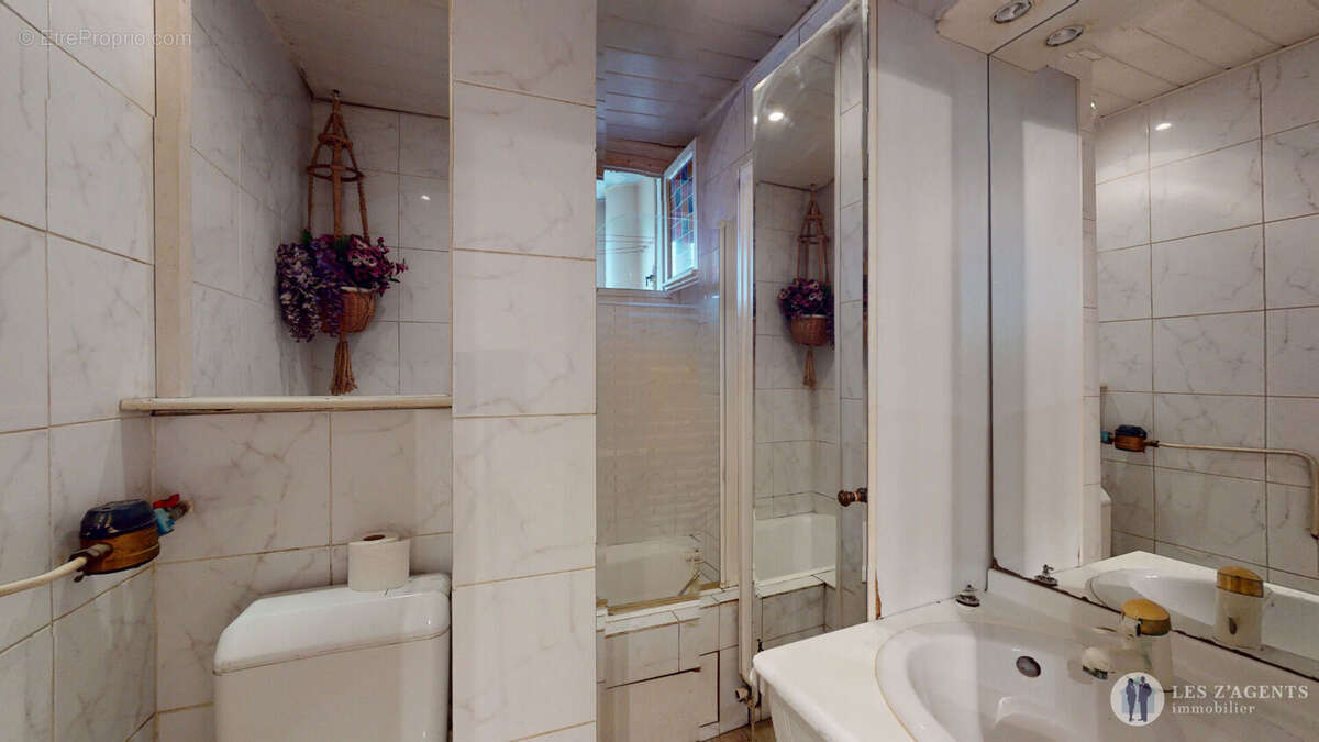 Appartement à SAINT-MARTIN-D'HERES