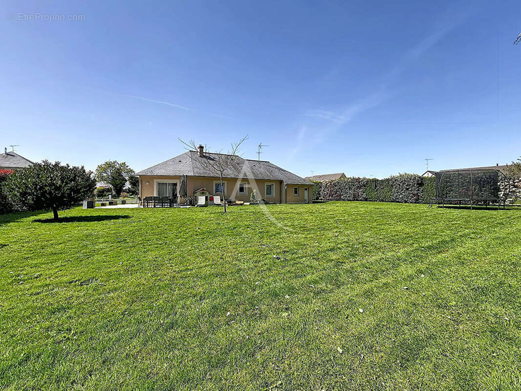 Maison à LA CHAPELLE-CRAONNAISE