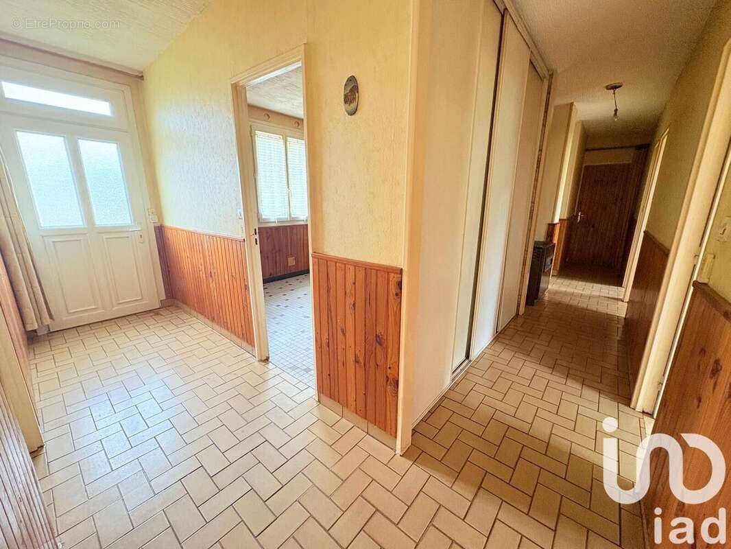 Maison 89 m² à Torteron  - photo 5