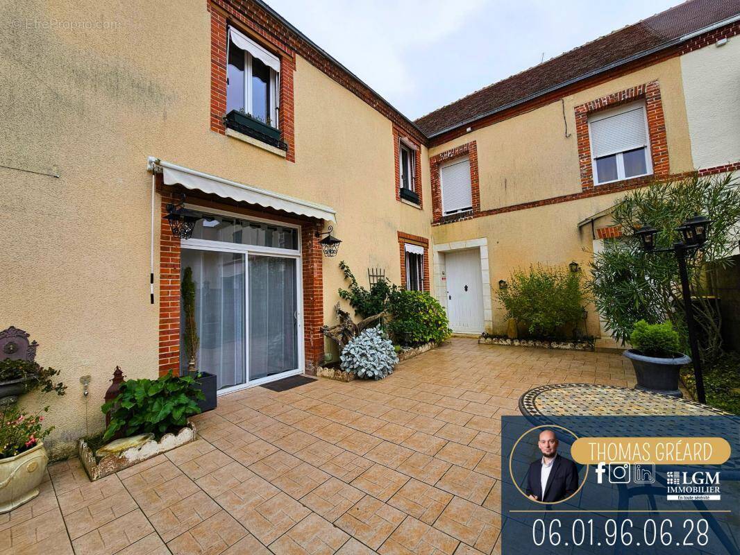 Maison à CHATEAUDUN