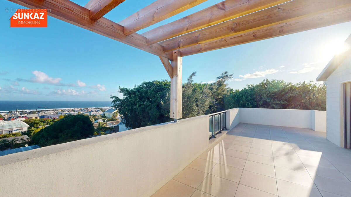 Appartement à SAINT-PIERRE