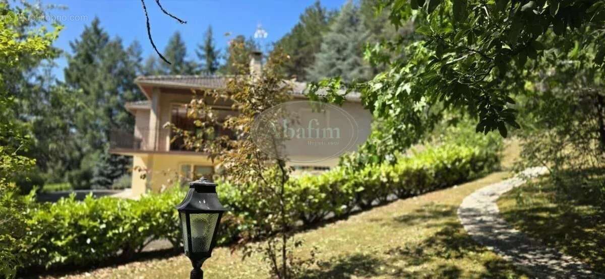 Maison à RABASTENS-DE-BIGORRE