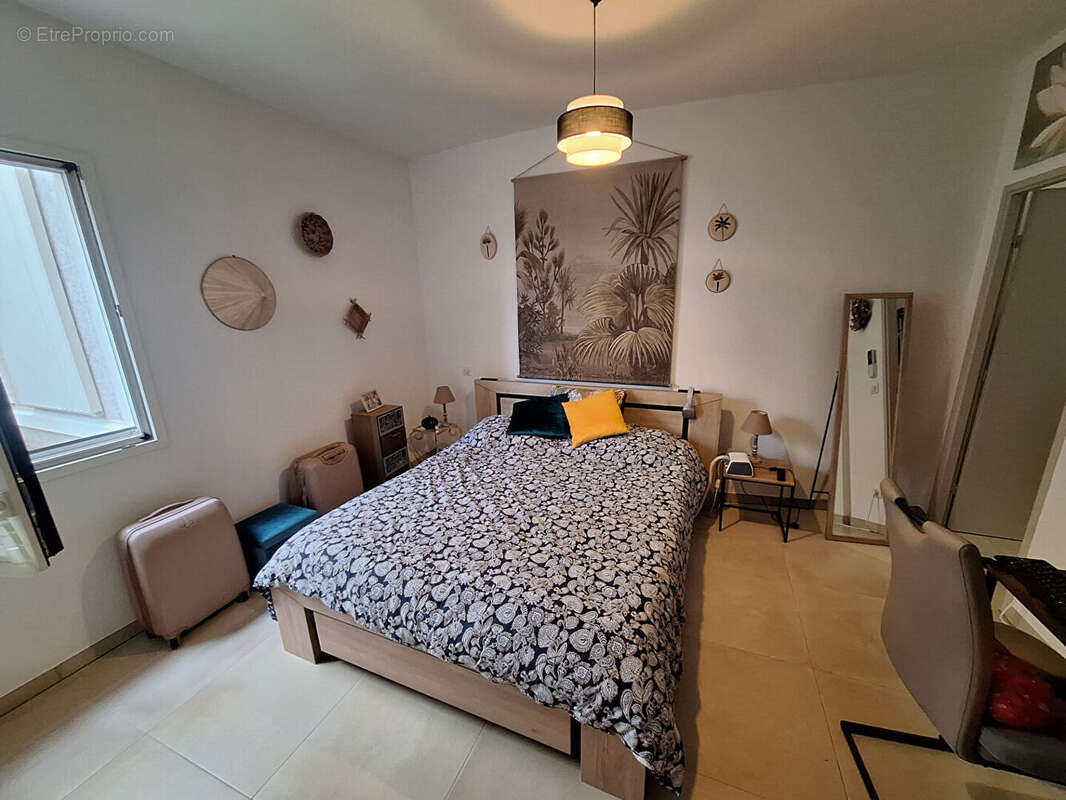 Appartement Sete 3 pièce(s) 75 m2 - photo 3