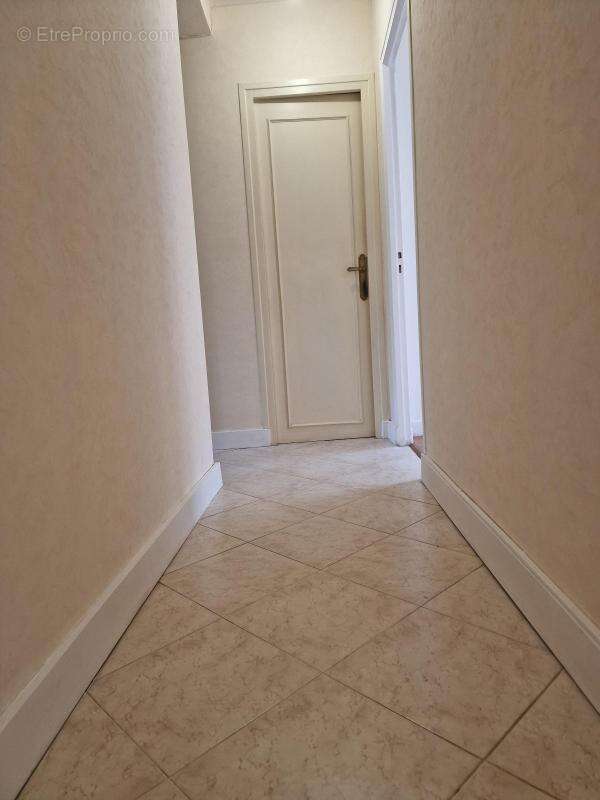 Appartement à VAIRES-SUR-MARNE