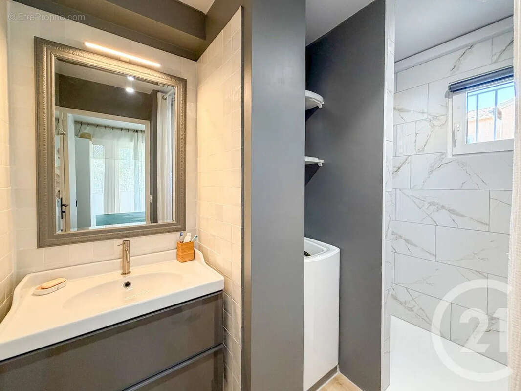Appartement à LE LAVANDOU