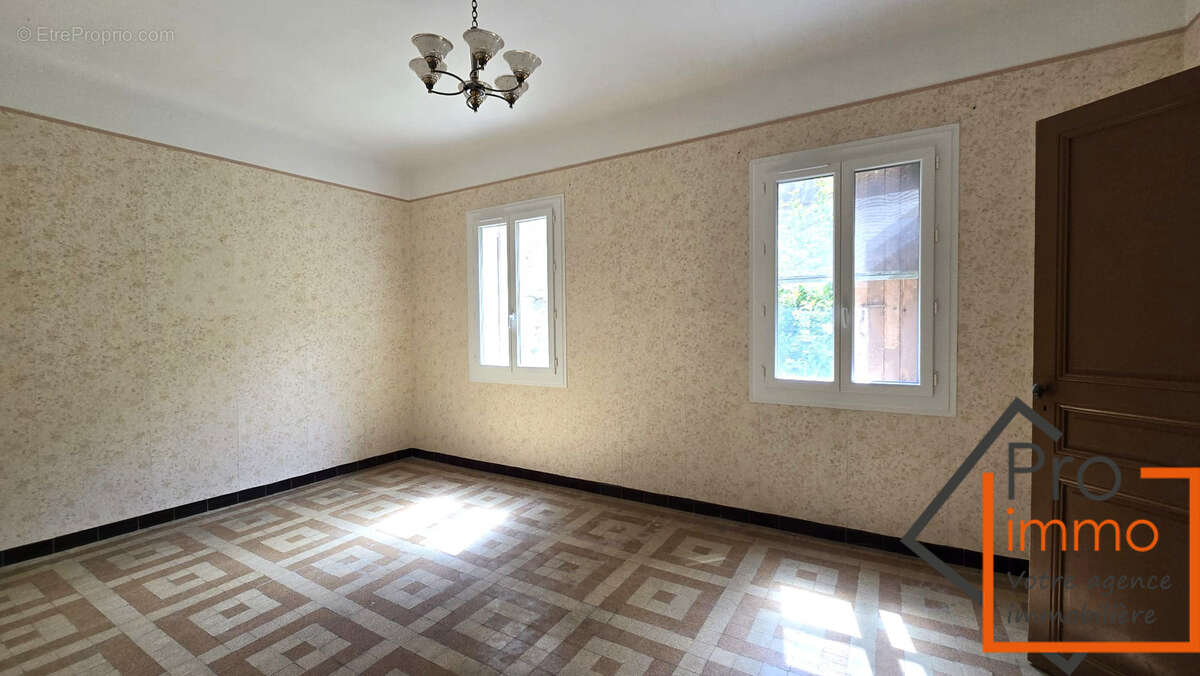 Maison de village, grange et jardin - photo 5