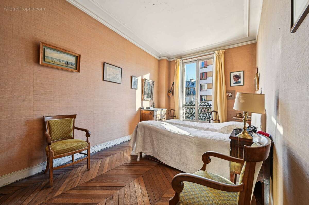 Appartement à PARIS-5E