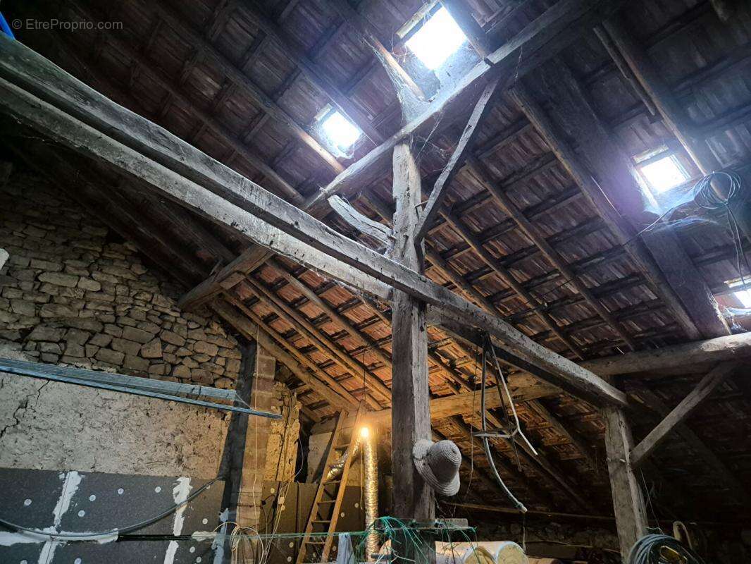 Maison à SELLES