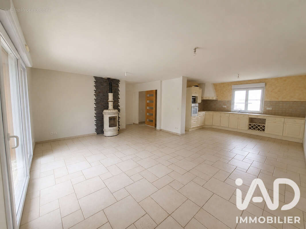 Photo 8 - Maison à NEUVES-MAISONS