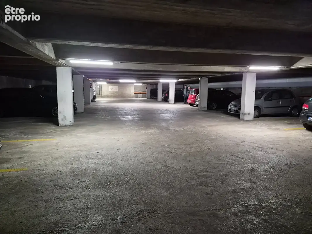 Place de PARKING dans copropriété sécurisée - Paris 12 - photo 3
