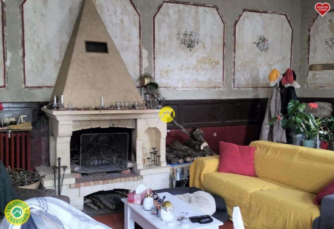 Maison à CHENERAILLES