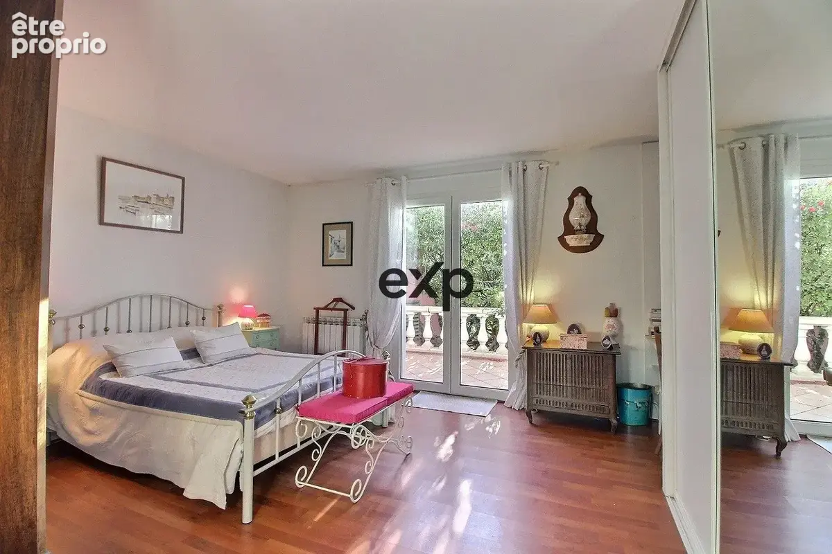 Maison 7 pièces 225 m² à vendre à Pourcieux (83470) - photo 9