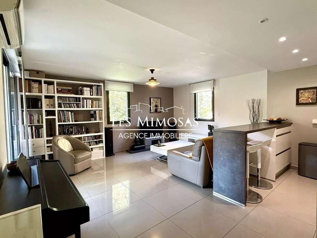 Appartement à SAINT-RAPHAEL