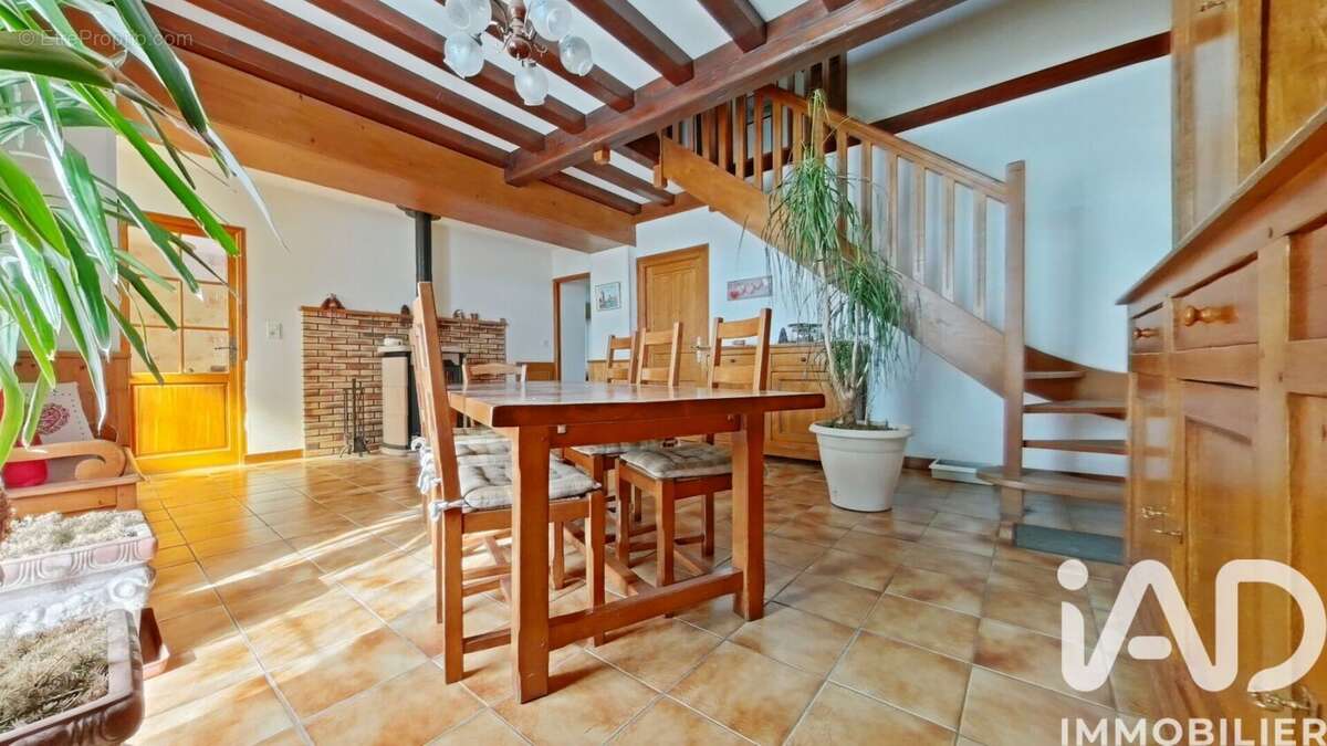 Maison 216 m² à Prenovel  - photo 3
