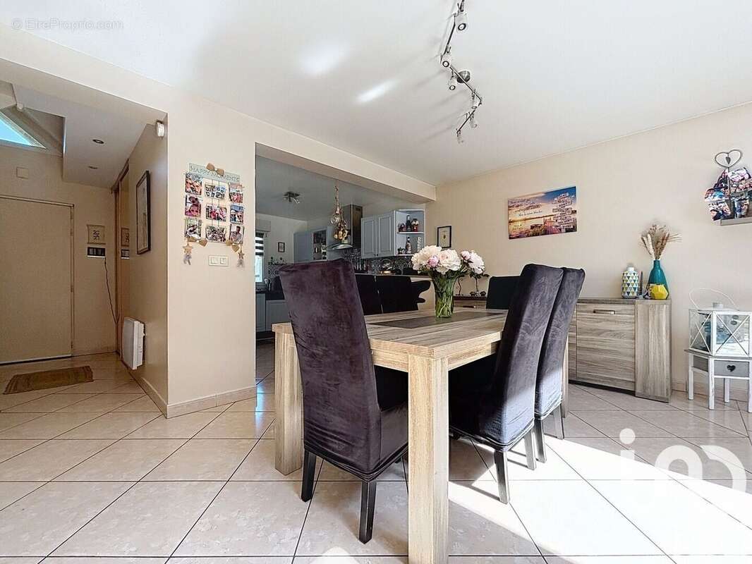 Photo 3 - Maison à BALLAINVILLIERS