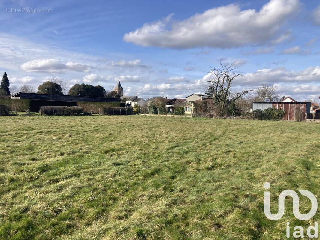 Photo 1 - Terrain à PUJO