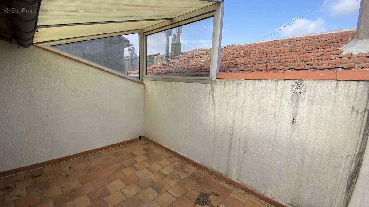 A vendre maison de village de 78 m2 avec balcon et terrasse à Caunes-Minervois - photo 19