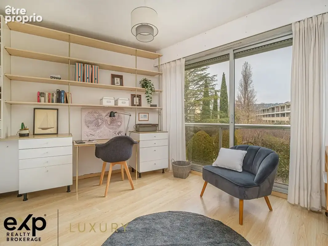 Appartement 4 pièces 104 m² à vendre à Aix-En-Provence (13100) - photo 2