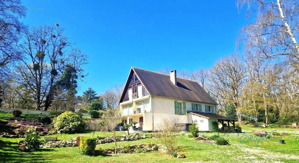 Maison à JANVILLE-SUR-JUINE