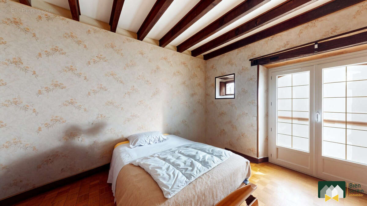 Chambre 1 RDC - Maison à SOURS