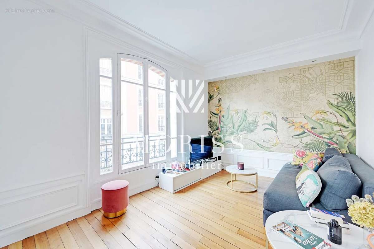 Appartement à PARIS-18E