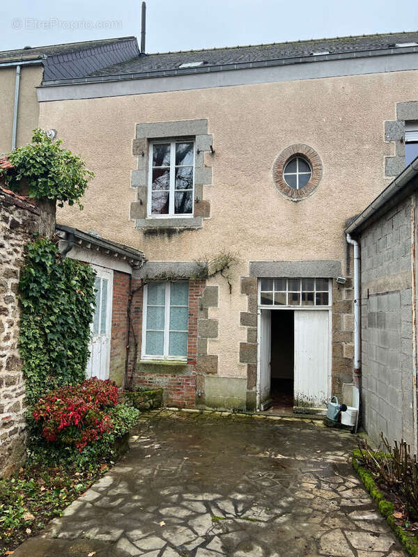 Appartement à ERNEE