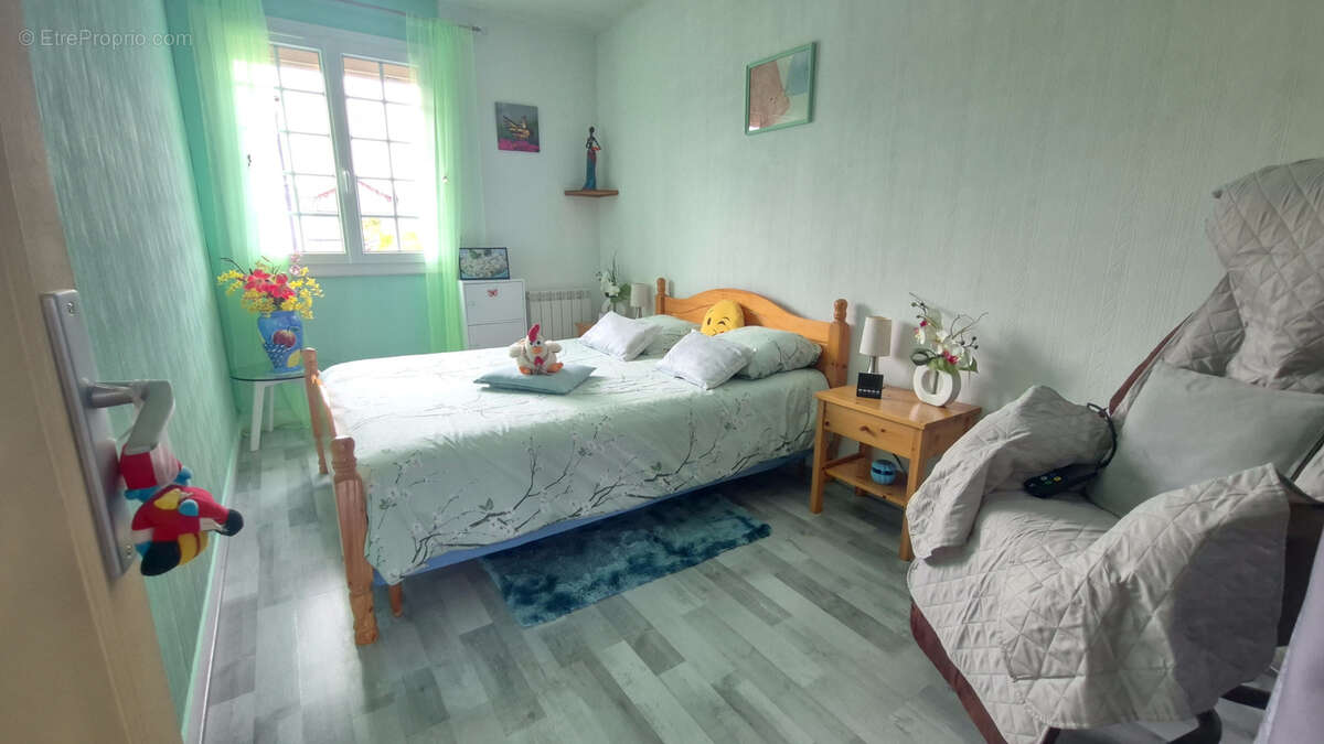 Maison à NOGENT-LE-ROI