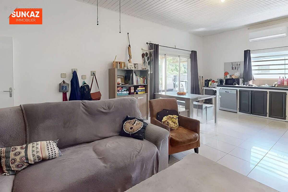 Maison à SAINT-JOSEPH