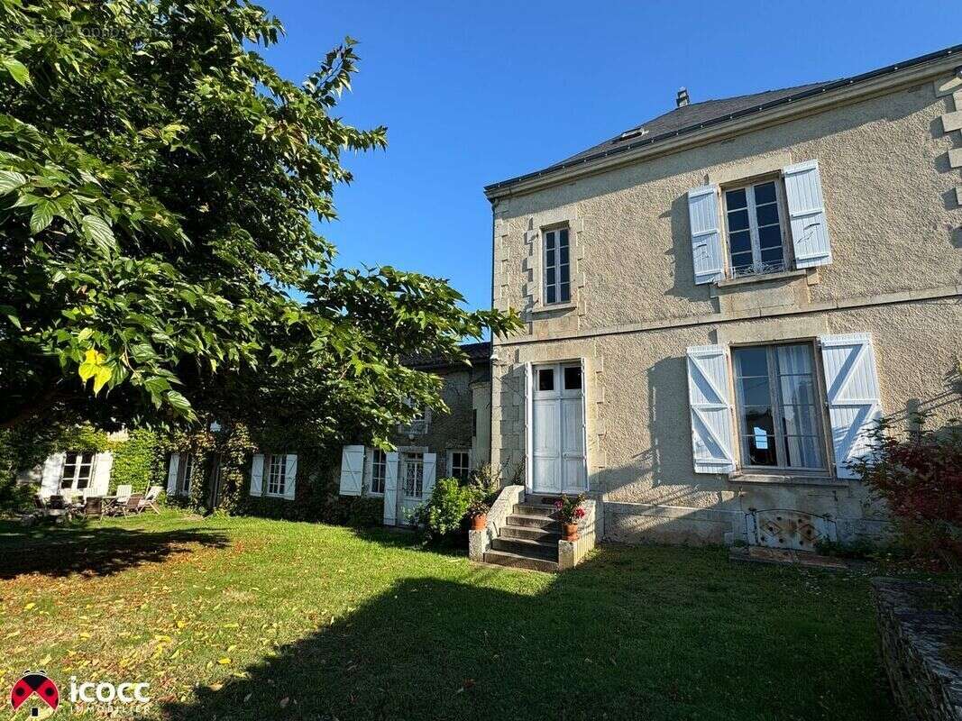 Maison à ROSNAY