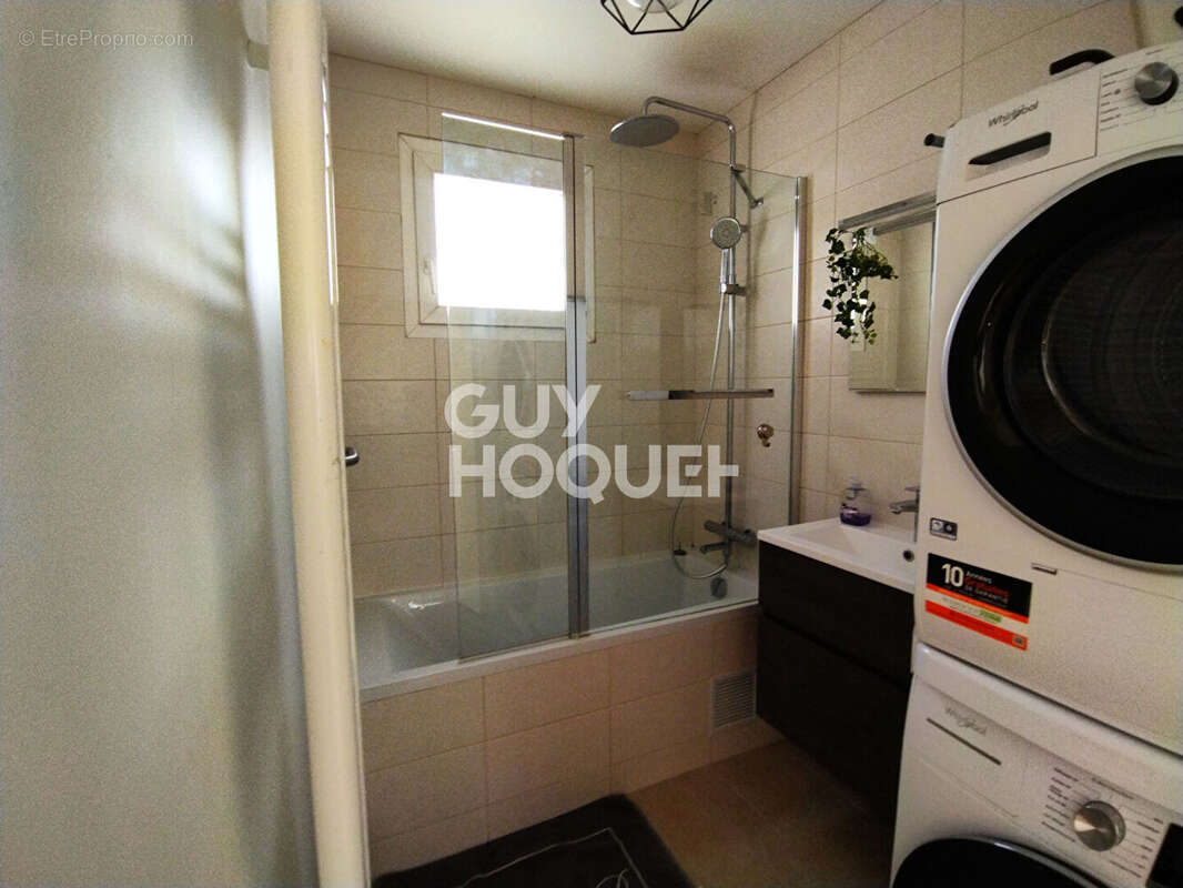 Appartement à L'HAY-LES-ROSES