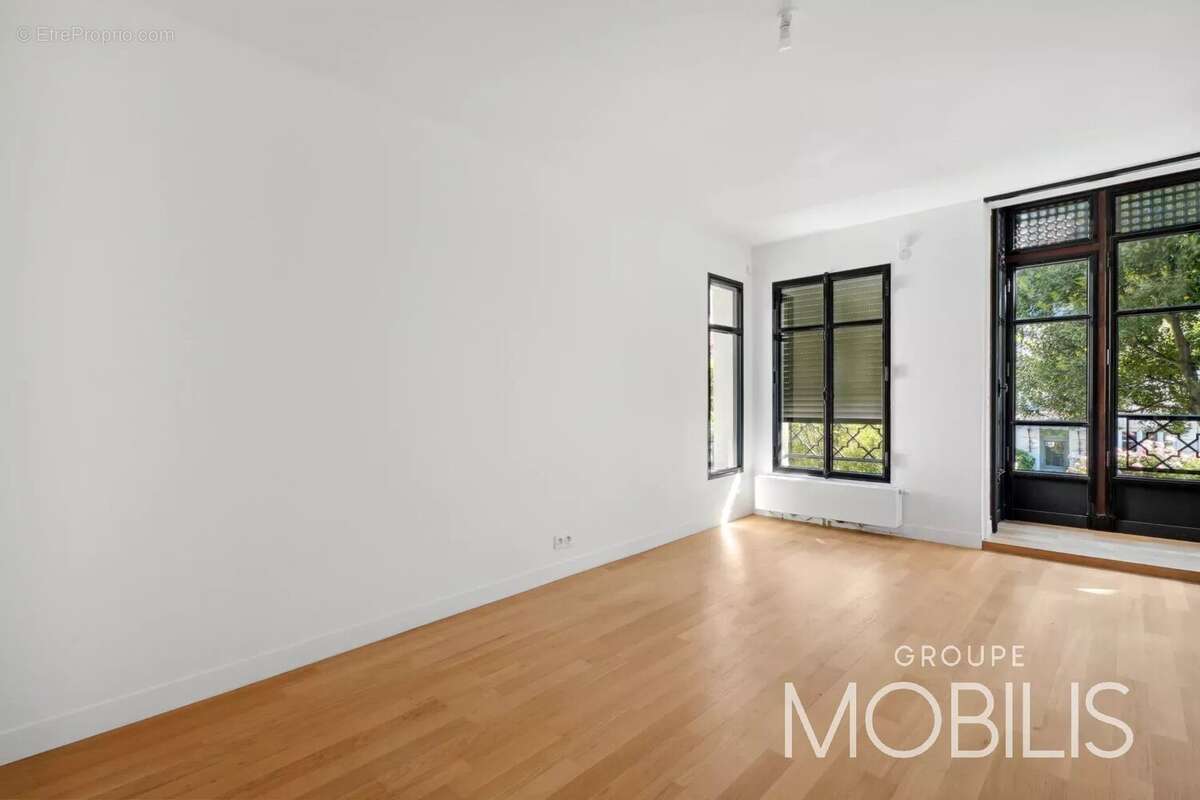 Maison à NEUILLY-SUR-SEINE