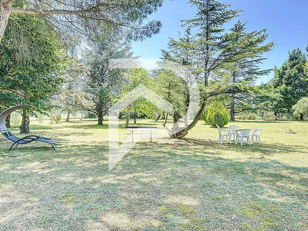 Belle villa avec piscine - photo 13